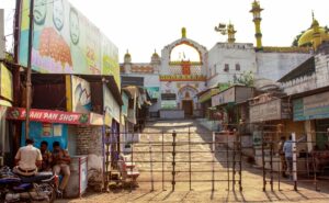 RSS Leader On Controversy Over Aurangzeb’s Tomb