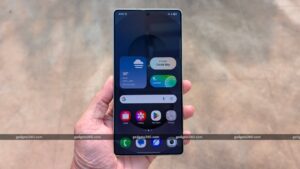 Samsung Galaxy S25 series allegedly received a new 7-based firmware update in Europe