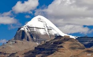 June-August: Kailash Mansarovar Yatra between Ministry of External Affairs
