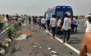 6 cleanliness workers died, 5 injured in road accident on Delhi-Mumbai Expressway