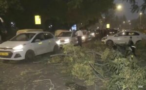15 flights were diverted, many delayed dust store hits in Delhi, nearby areas