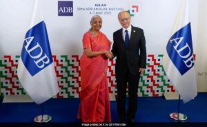 Center rejected report on Pakistan on Minister-ADB main talks