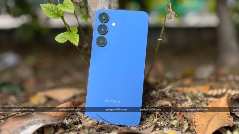 Samsung Galaxy S25 Series One UI 8 Beta 3 allegedly lives in UK, other markets
