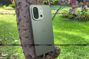 OnePlus 13S sales begin in India today: check price, discounts, bank offers and more